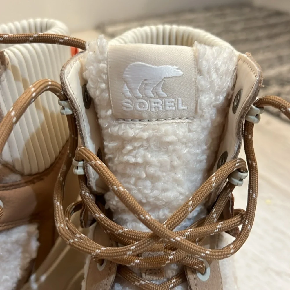 Sorel Wedge Boots - Picture 7 of 7
